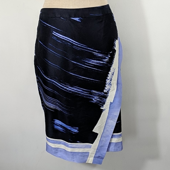 Banana Republic Dresses & Skirts - Banana Republic Multicolor Skirt Size 8
